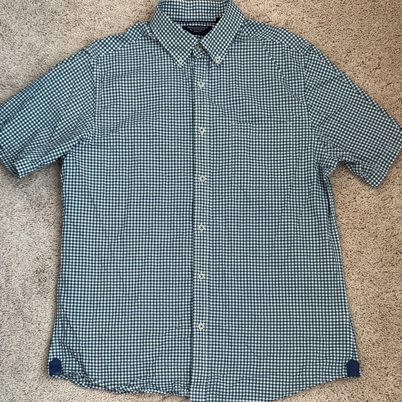 Roundtree & Yorke Other - Roundtree & Yorke Green Checkered Casual Shirt